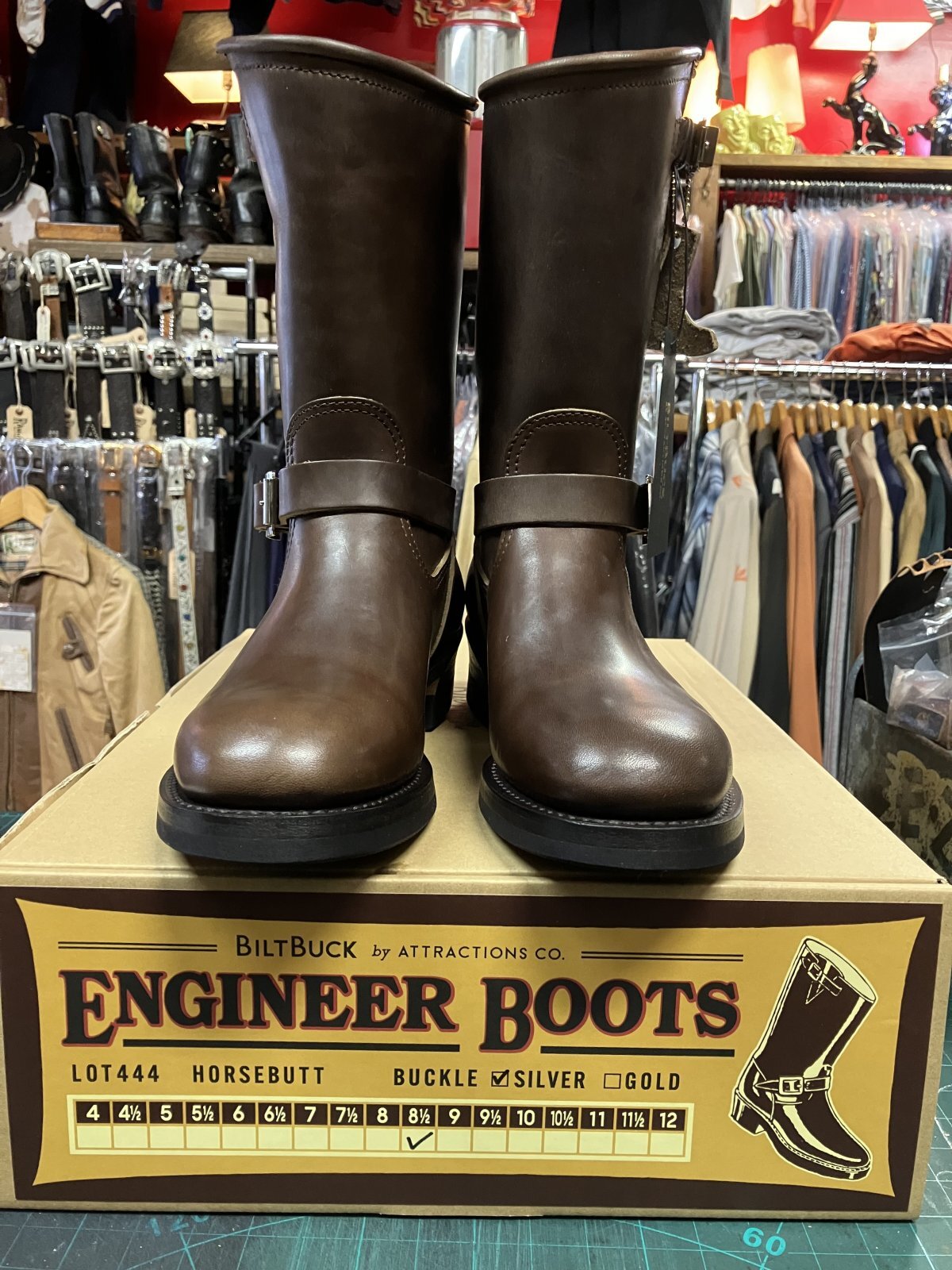 Attractions BILT BUCK Lot.444 Engineer Boots / Horsebutt -Brown