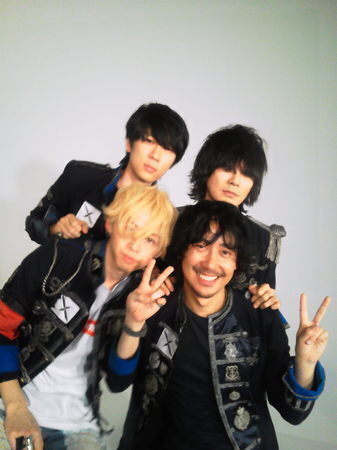 BUMP OF CHICKEN、球場のmiwa…、アーティストオフショットをお届け