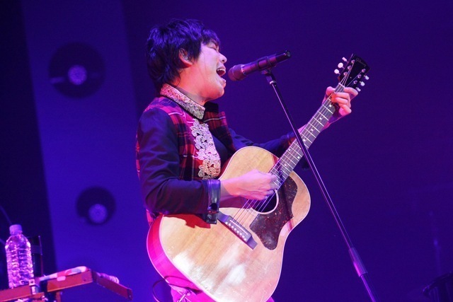 スキマスイッチ、10周年記念アリーナツアーを収めたライヴCD＆映像作品