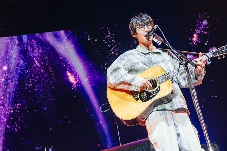 川崎鷹也 - COUNTDOWN JAPAN 25/26 ライブ写真＆セットリスト｜音楽