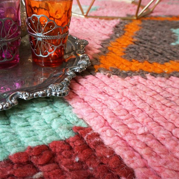 モロッコ発！世界に1枚だけのヴィンテージカーペット・ラグ『ボシャル