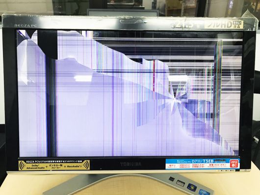 REGZAPC 液晶修理 画面が割れた 修理しました。 - パソコン修理専門店