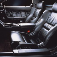 書籍】ホンダ『NSX』誕生から量産化まで、技術者の視点でたどる | CAR