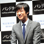 WOWOW「パンドラ」最新作に参戦の堺雅人は「目の動きで風を起こせる人