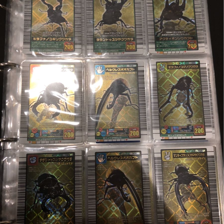 ムシキングカード キンレア50枚程とその他ファイルごと全部の通販 ネロ