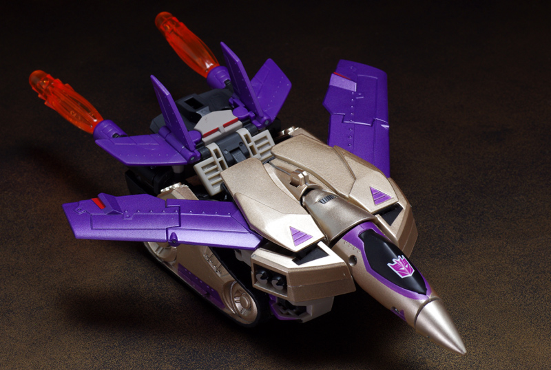 アニメイテッドブリッツウイング レビュー