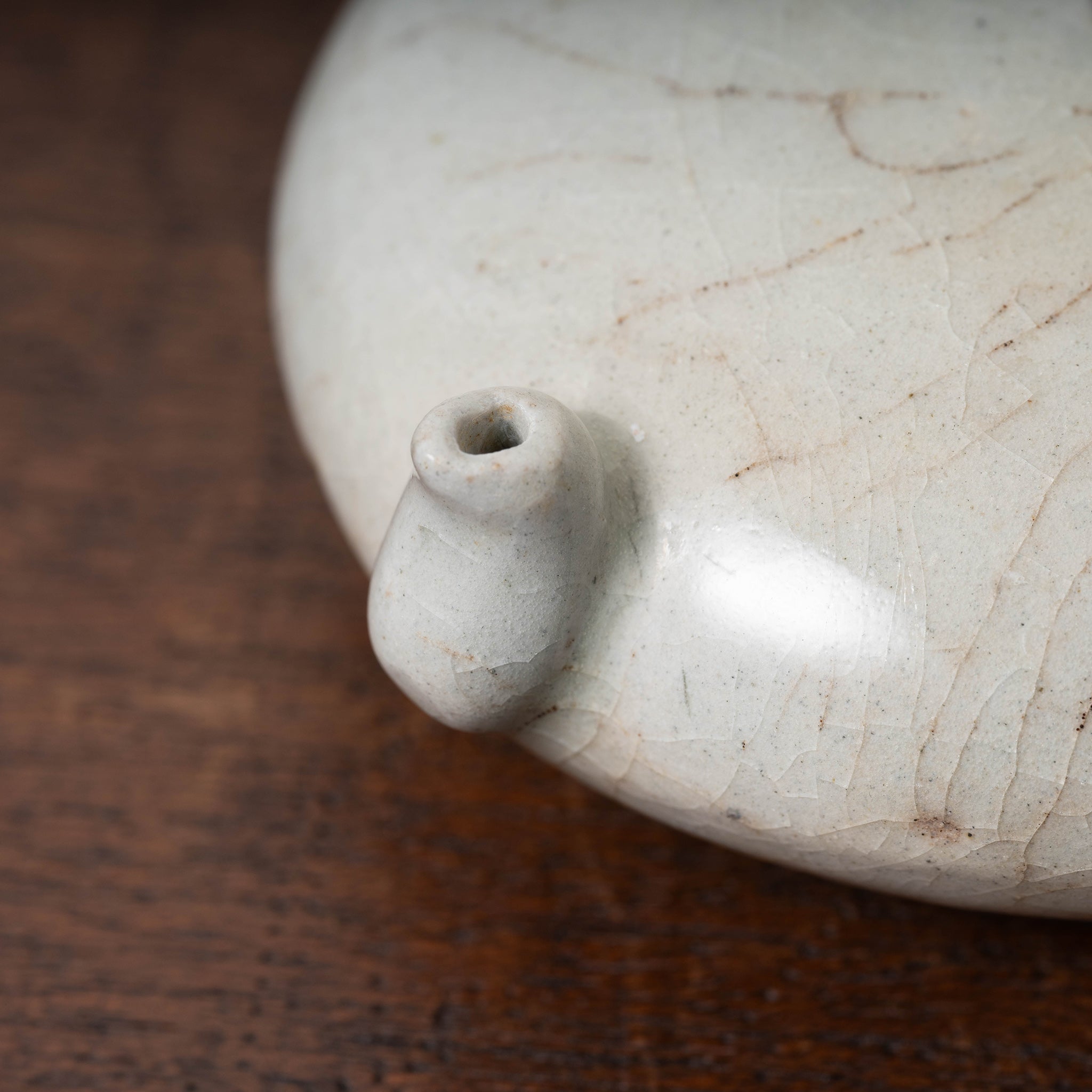 李朝 白磁丸形水滴 – 燦禾 SANKA