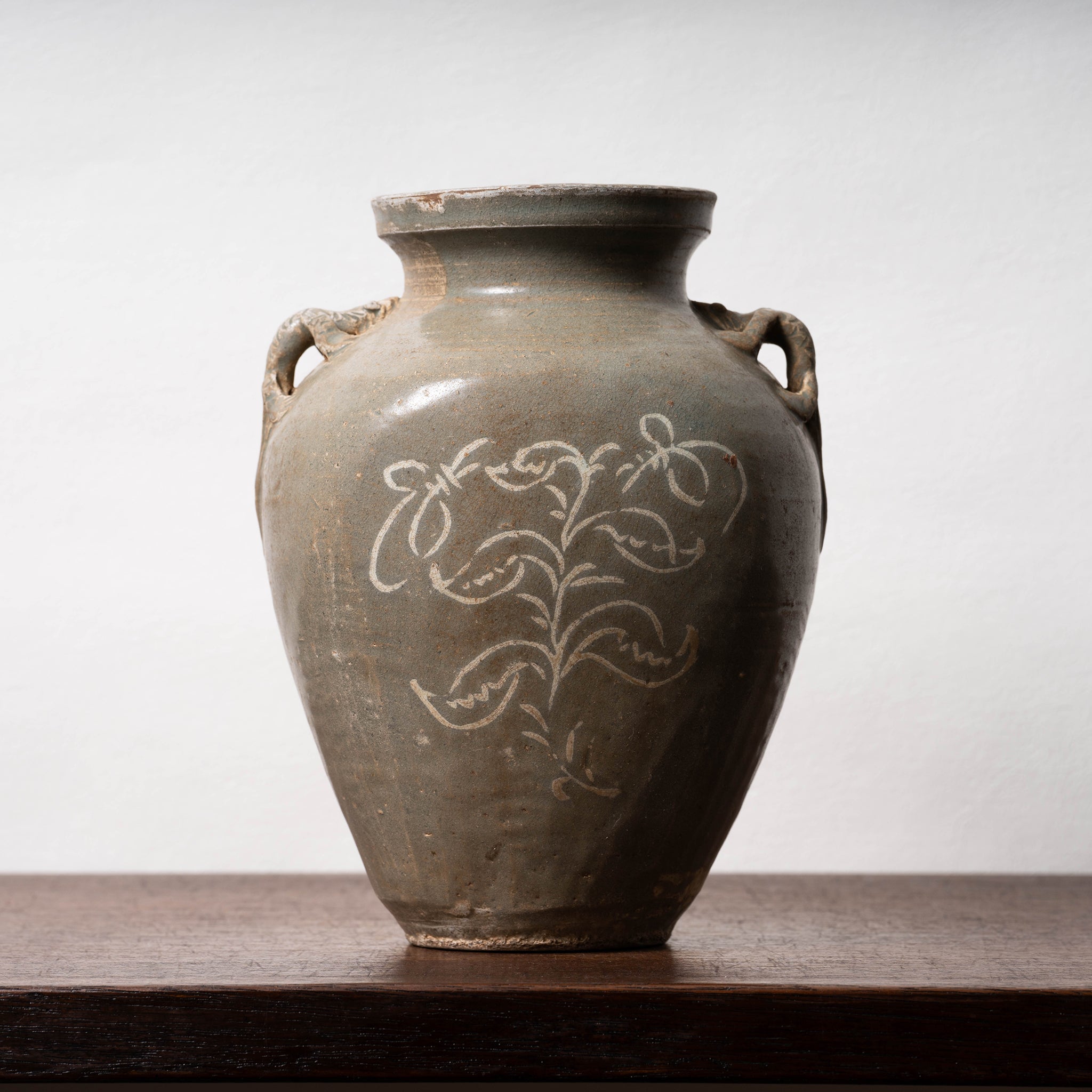 高麗 青磁象嵌草花文獣耳扁壺 – 燦禾 SANKA