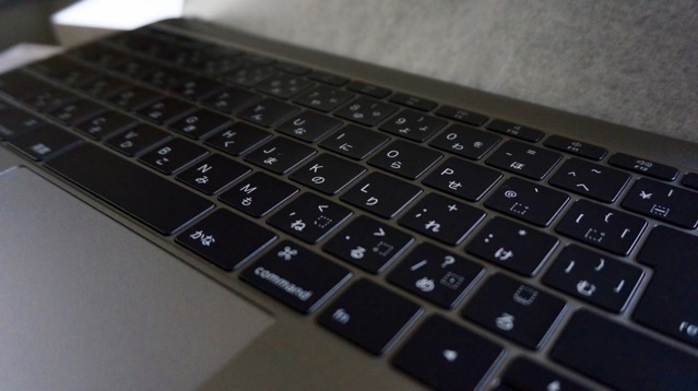 12インチMacbook(2016)6ヶ月使用レビュー。書類仕事やブログ書くなら