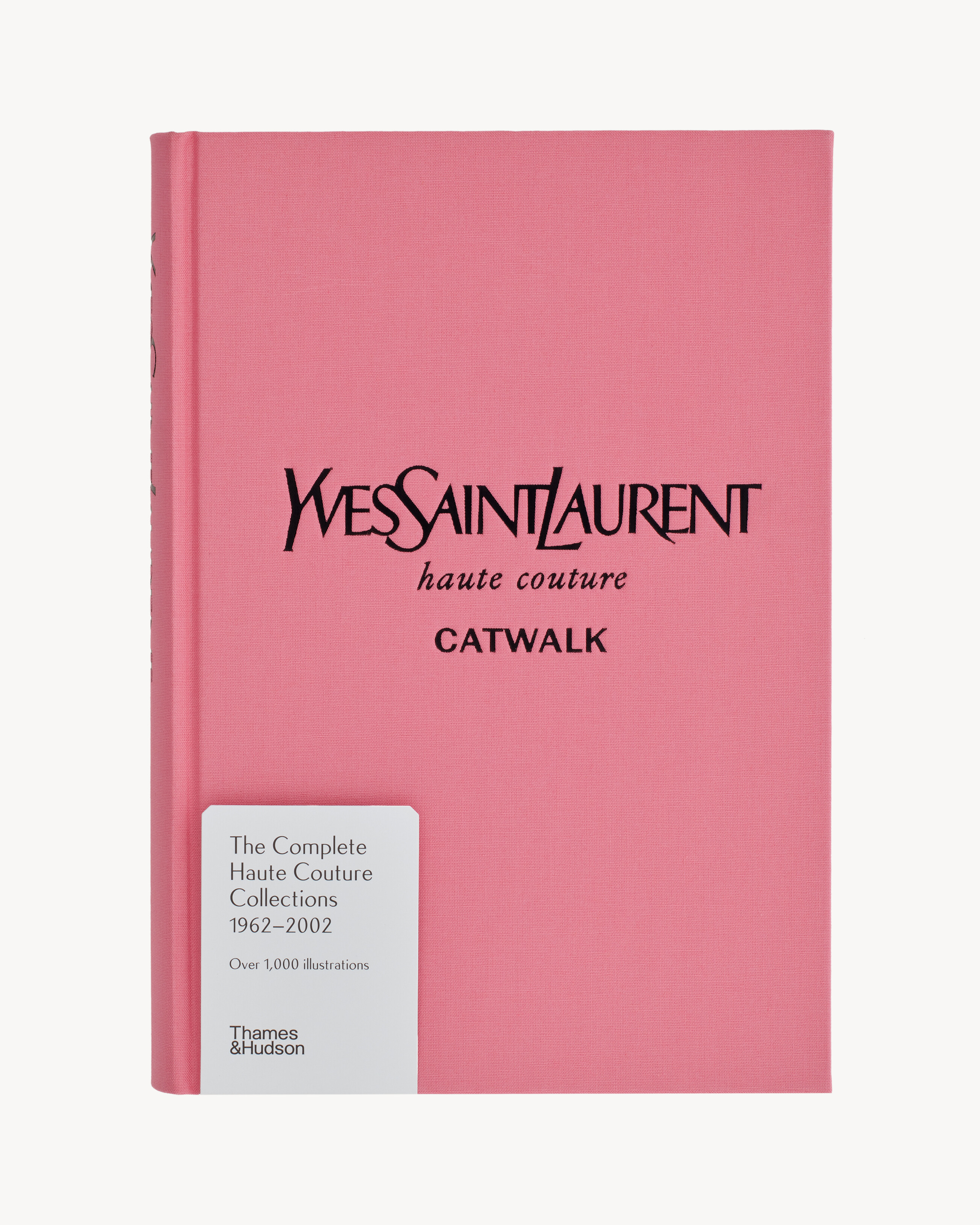 YVES SAINT LAURENT haute couture catwalk in Black | Saint Laurent