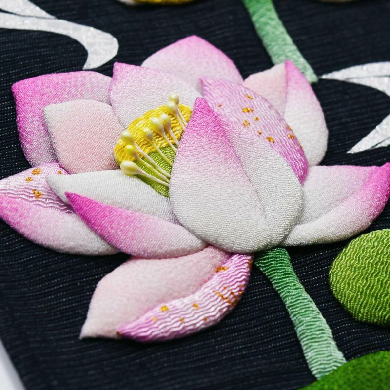 ロングタペストリー・清風の蓮｜株式会社さくらほりきり