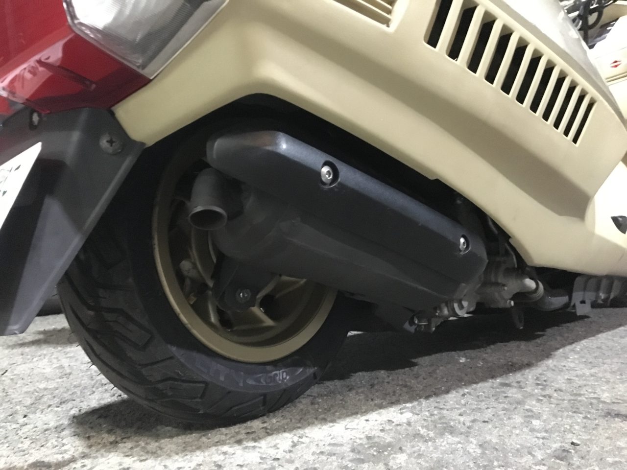 フュージョン ロワード スラムド USDM ノーマルマフラー加工 | Sasabe