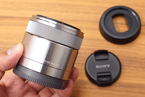 SEL30M35 レンズレビュー 作例付き・実機で解説！｜ソニーショップさとうち