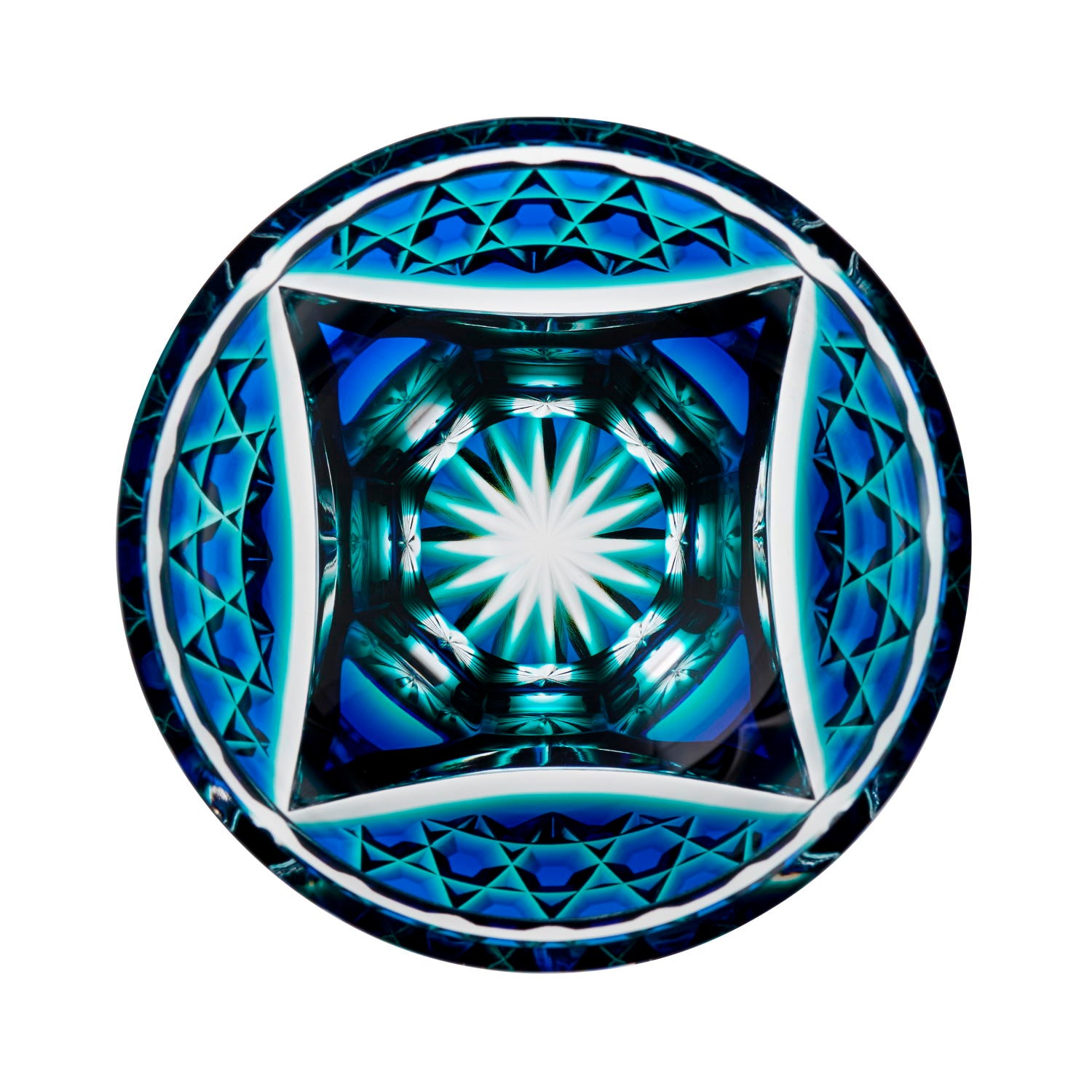 島津薩摩切子】 二色衣 脚付盃 cut201 – ㈱島津興業 島津薩摩切子