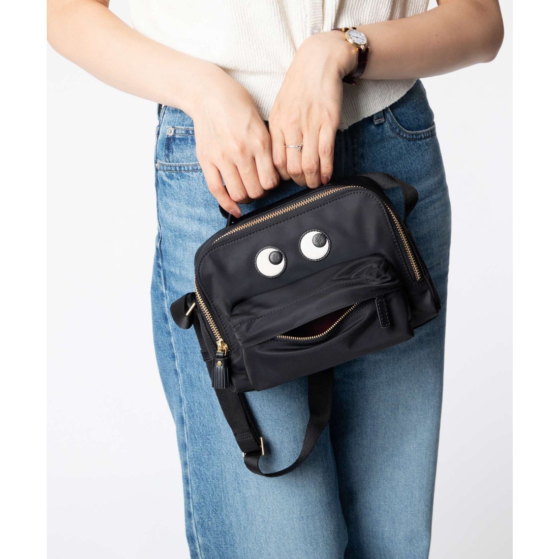 アニヤハインドマーチ Anya Hindmarch 5050925 193542 ショルダー
