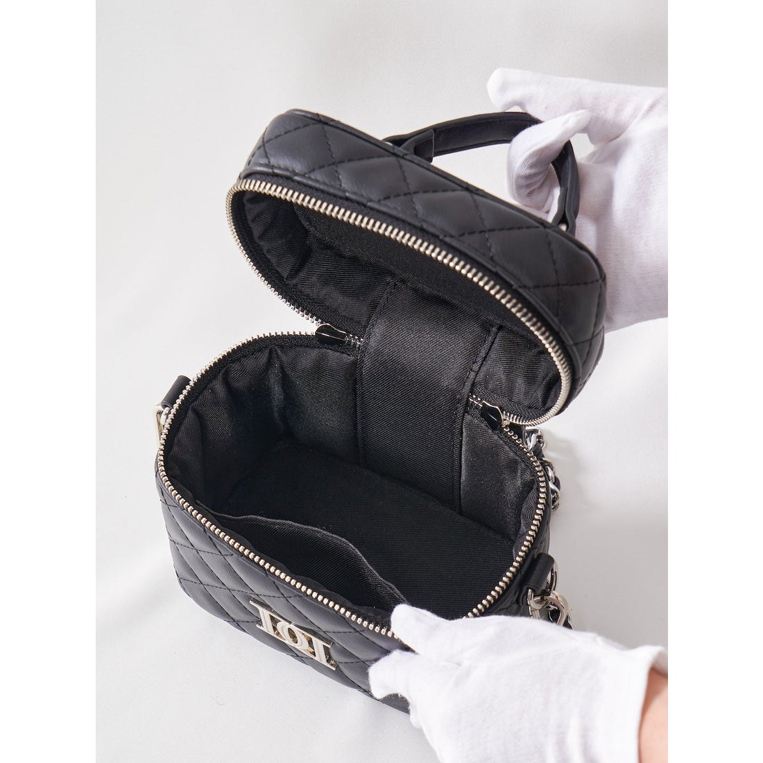 ダーリッチ Darich 【シルバーパーツ】キルティングスクエアミニバッグ