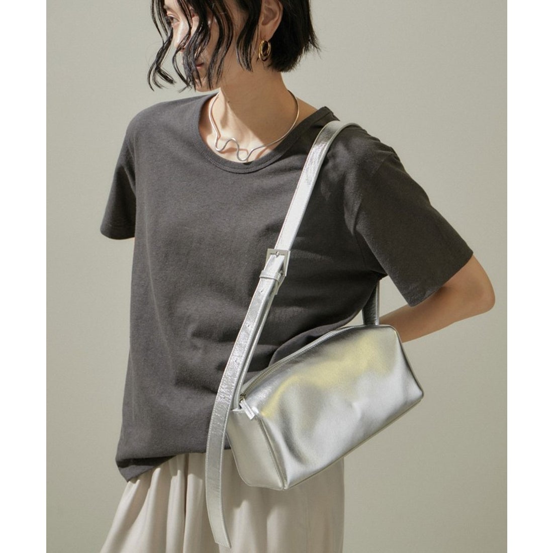 サロン アダム エ ロペ SALON adam et rope' レザーボックスショルダー