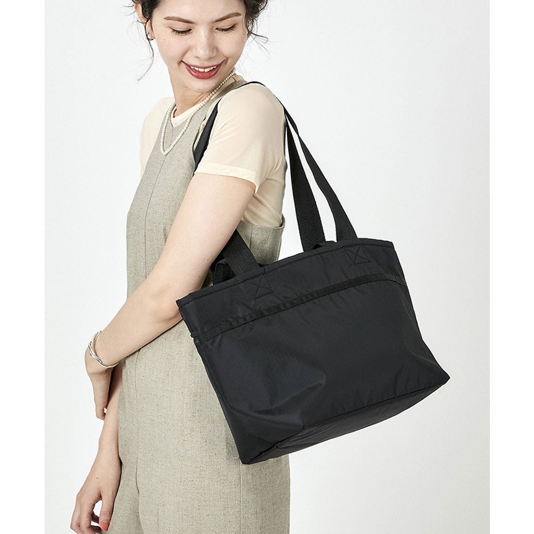 レスポートサック LeSportsac TWO HANDLE ZIP TOTE （リサイクルド