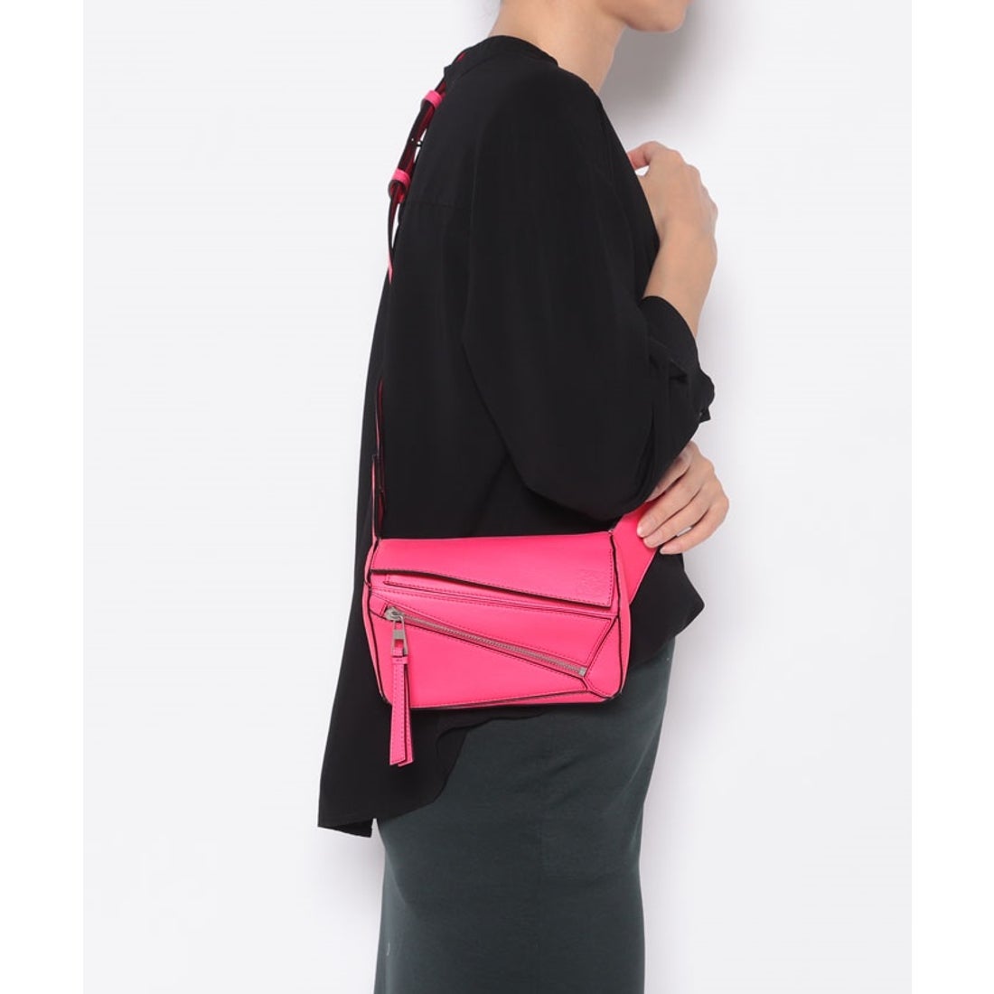 ロエベ LOEWE 【LOEWE】ロエベ ショルダーバッグ ウエストバッグ