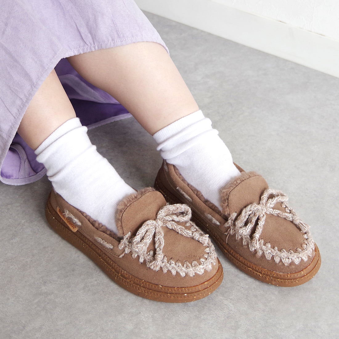 ミネトンカ MINNETONKA ニットステッチボアモカシン 24m08-gg （GREGE