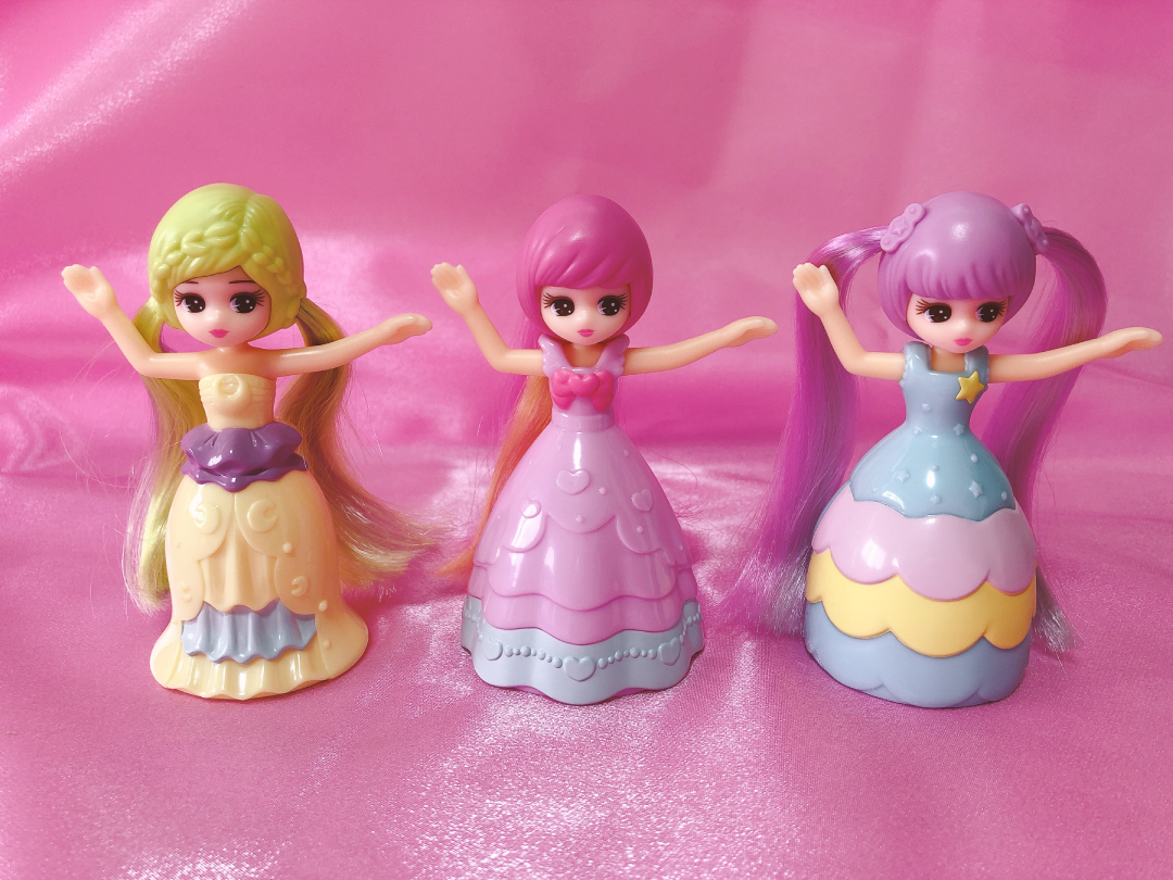 ゆめかわ」カラーのリカちゃんと一緒にドレスアップやヘアアレンジが
