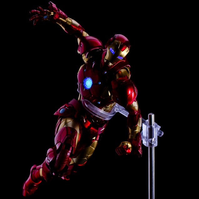 RE:EDIT IRON MAN #01 Bleeding Edge Armor – 株式会社千値練 ー