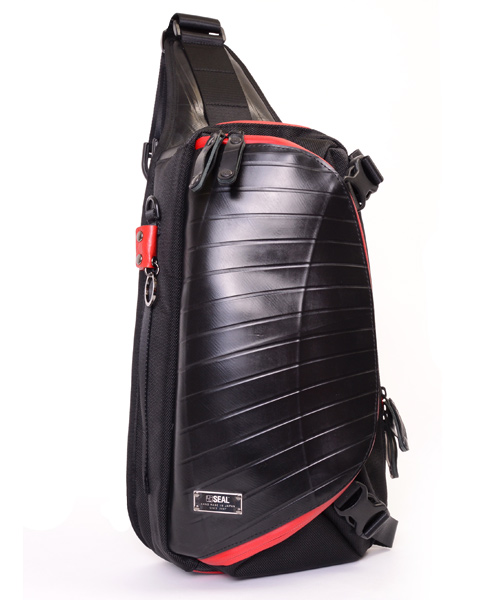 ワンショルダーバッグ エクスパンダブル | 日本職人が作るメンズ