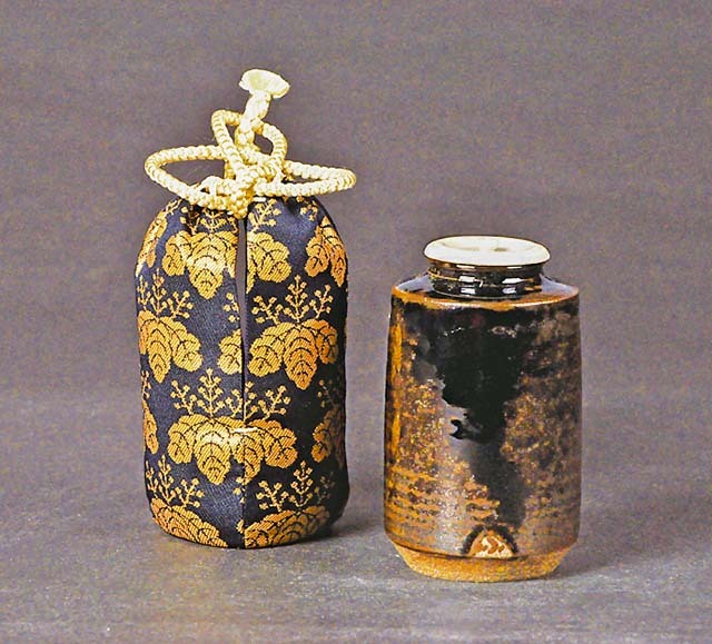 通販販売【茶道具】 茶入 「出雲肩衝」写 笹田有祥 *名物茶入*永青文庫