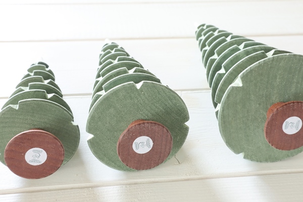 もみの木緑17.5cm – ドイツ・ザイフェンの木のおもちゃ seiffen