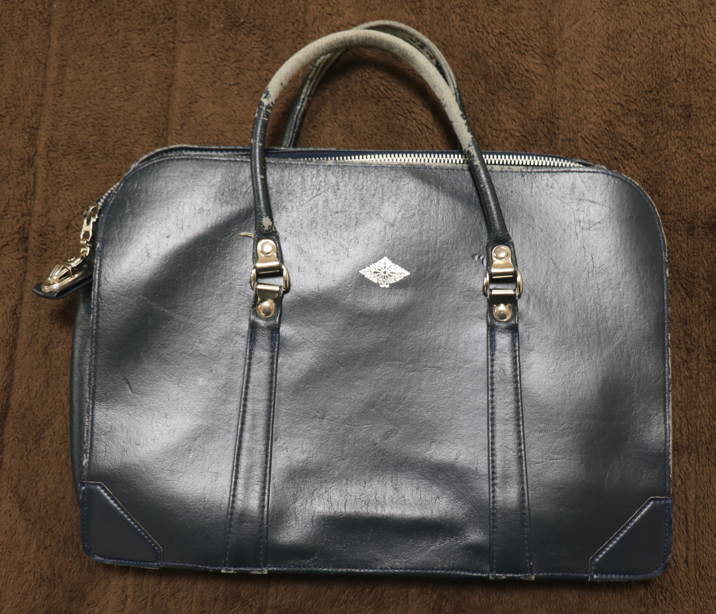 東京女学館の指定スクールバッグを買取させていただきました | 制服