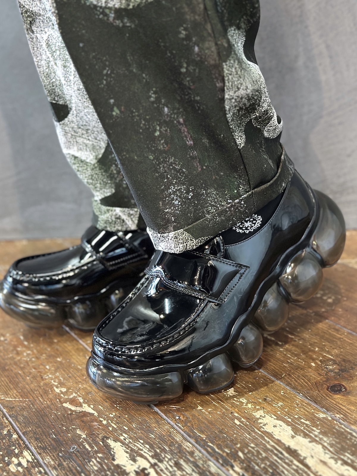 grounds(グラウンズ)のJEWELRY LOAFER／ジュエリーローファーのご紹介