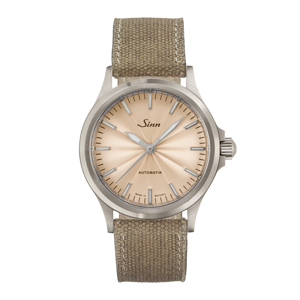 556 Sand | ドイツ製腕時計 Sinn（ジン）公式サイト