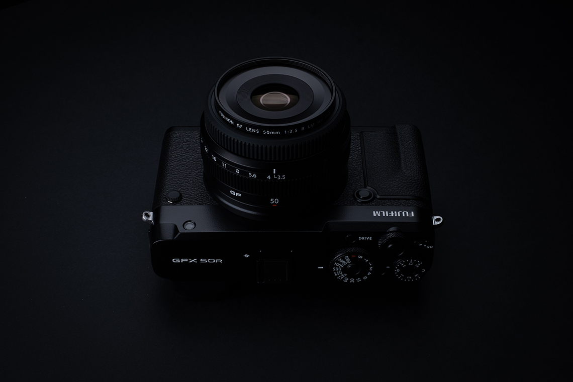 GFX最軽量フジノンレンズ、GF50mm F3.5 R LM WRのレビュー | デジカメ