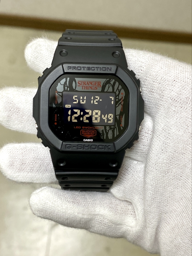 見てご覧これが、おじさんの【G-SHOCK DW-5600STT-1JR】ストレンジャー