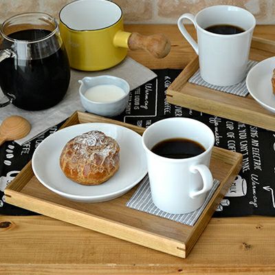 和洋問わず大活躍！木の温もりを感じる天然木を使用したナチュラル