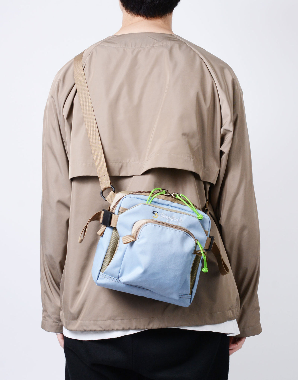 Hugsack スクエアショルダーバッグ No.03232 ｜master-piece