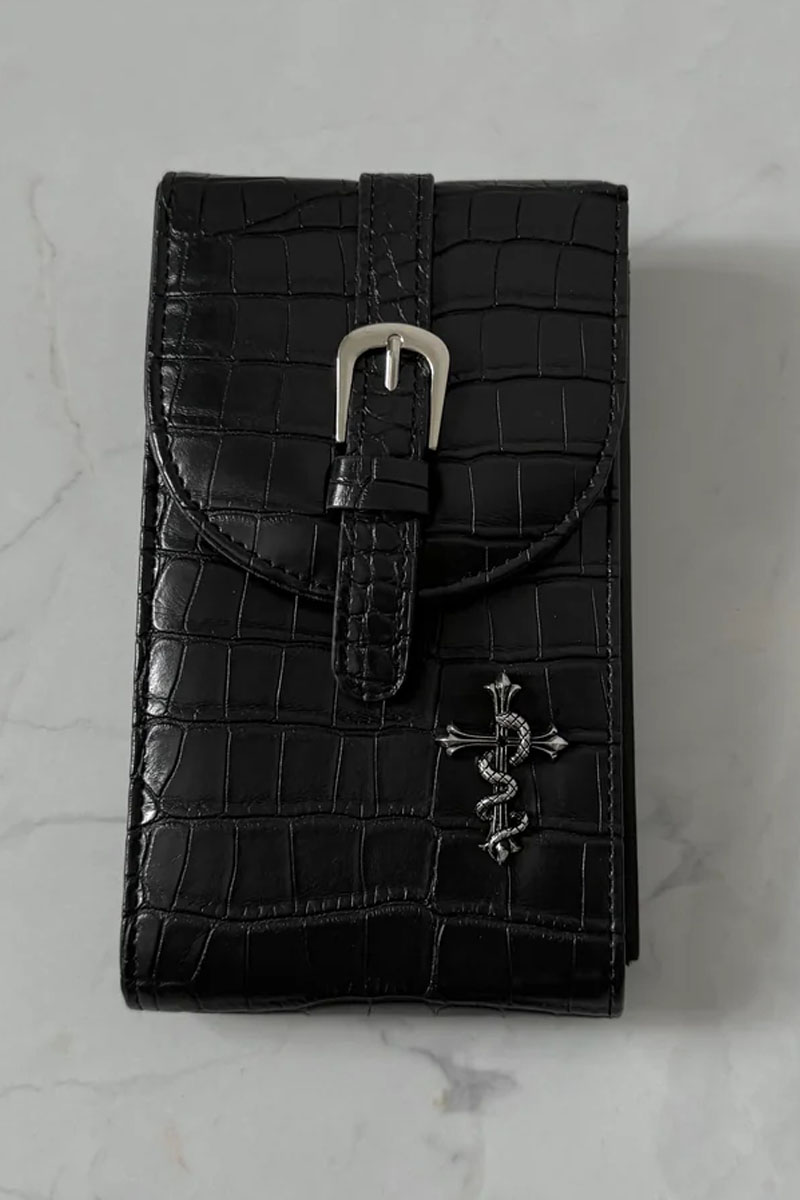 gibous (ギボス) snake cross smartphone shoulder bag / ロック