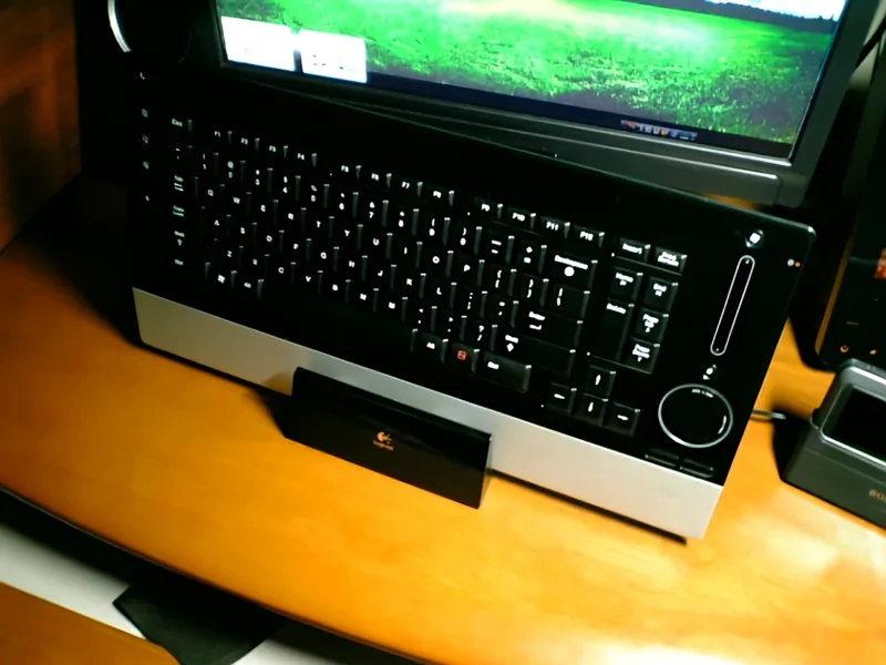 Logicoolの世界最先端を行くキーボード「diNovo Edge DN-1000」を買っ