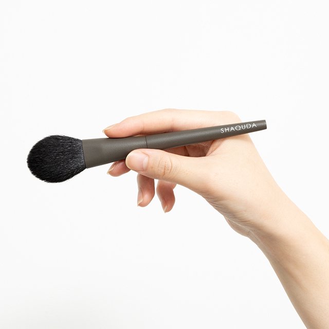 Cheek Brush natural – SHAQUDA