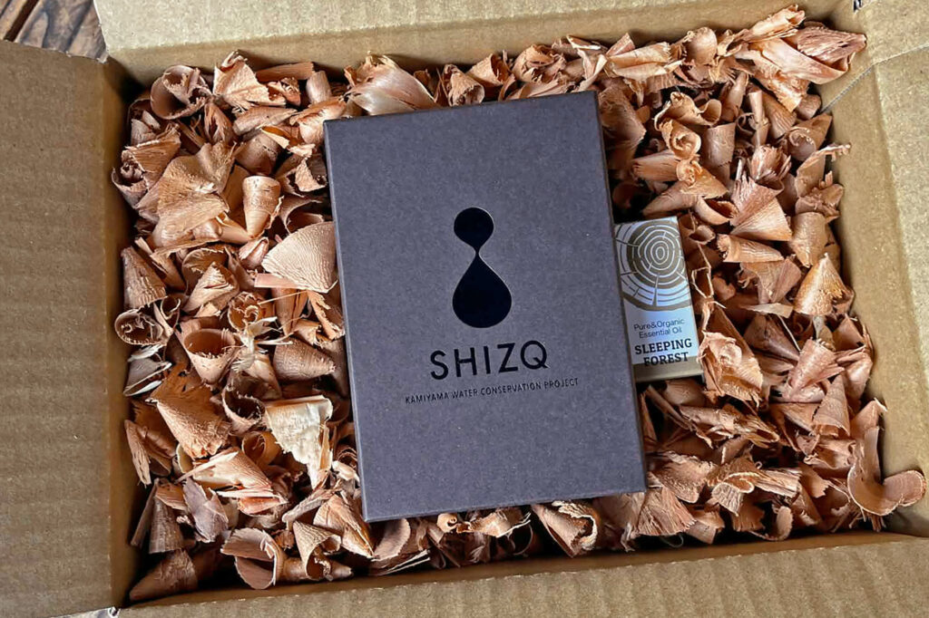春の門出に、木と香りを。 木の器をご購入の方へ、 森のアロマ