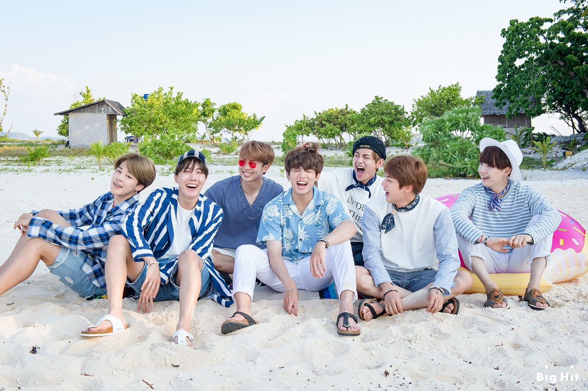 방탄소년단 2017 Summer Package Vol. 003 – BTS in Philippines