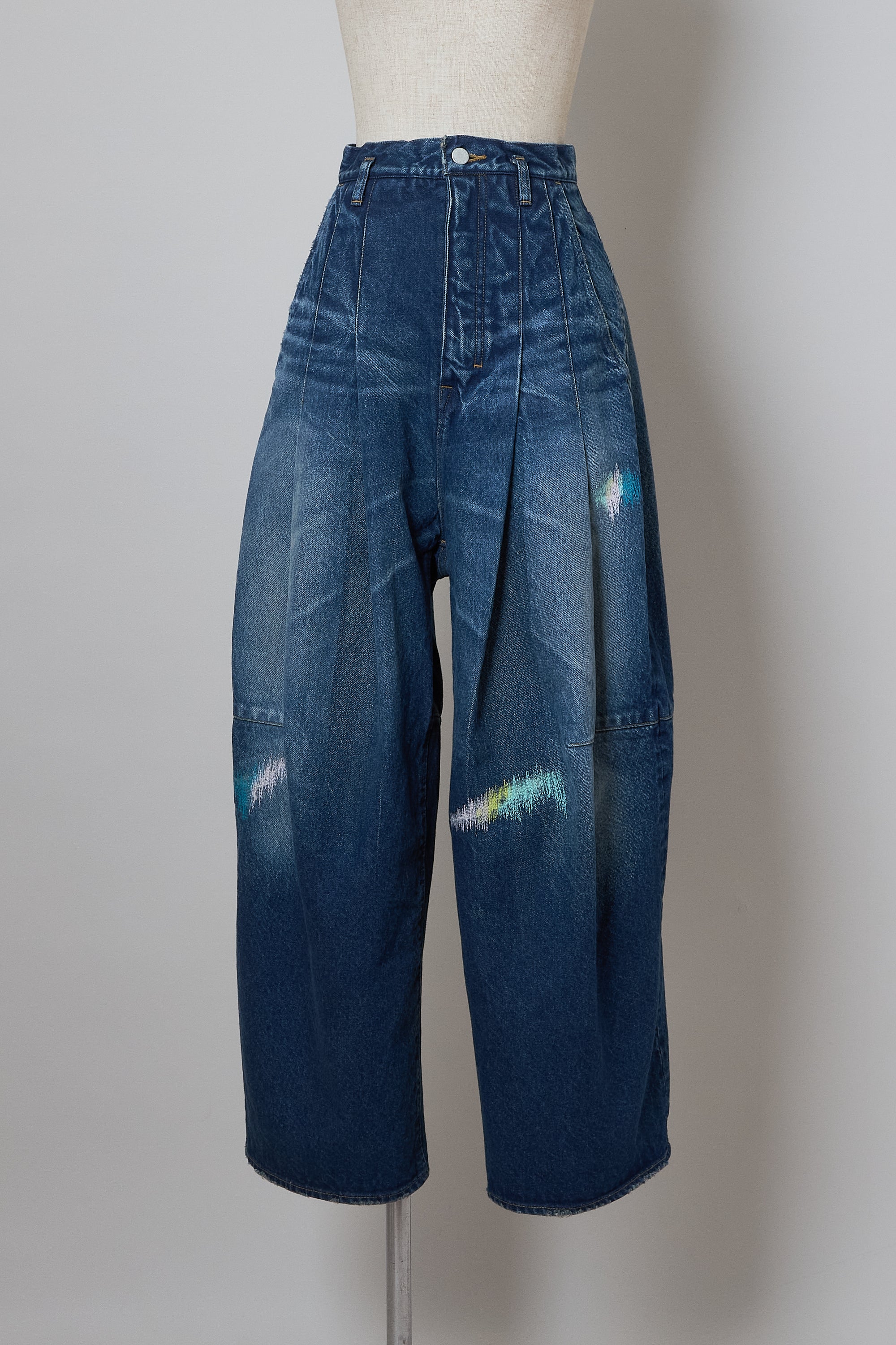 DAMAGED ORDINARY CITY BAGGY – SHINYAKOZUKA