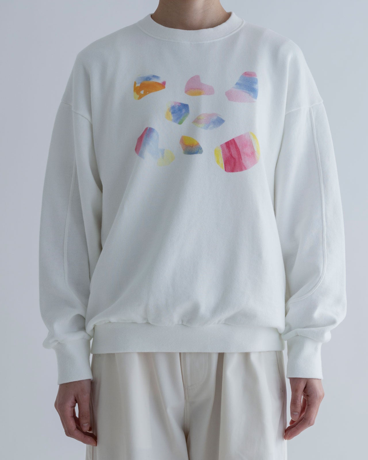 MEYAME】PRINT SWITCHING PATTERN SWEAT – Shinzone