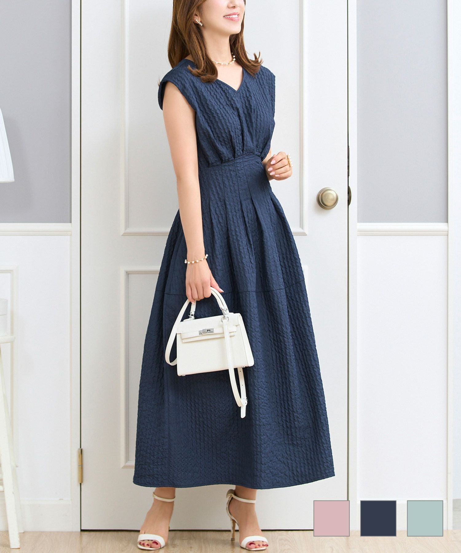 ウエストシャーリング エンボス ワンピース