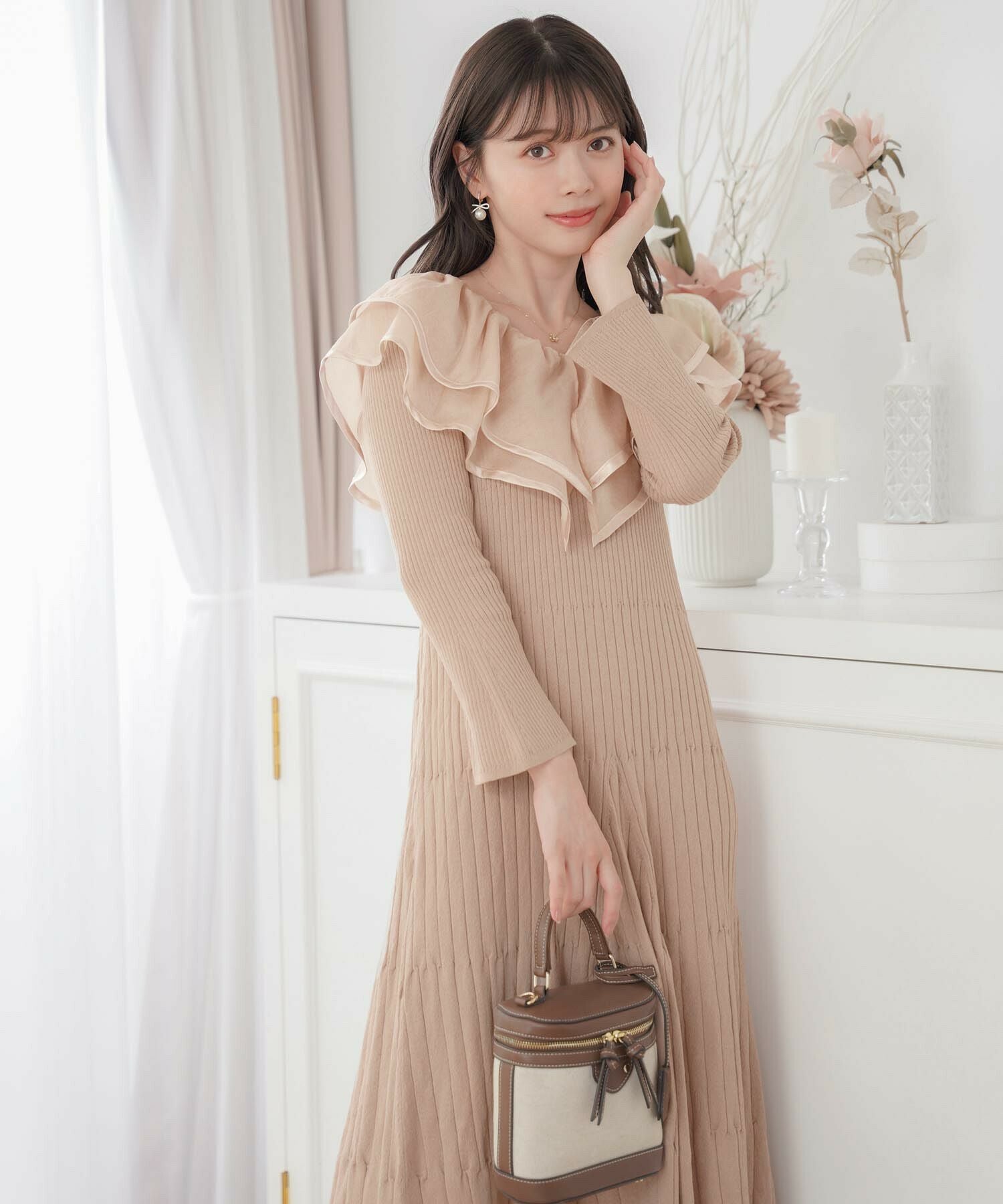 シアー ラッフルフリル Vラインネック ニット ワンピース le reve