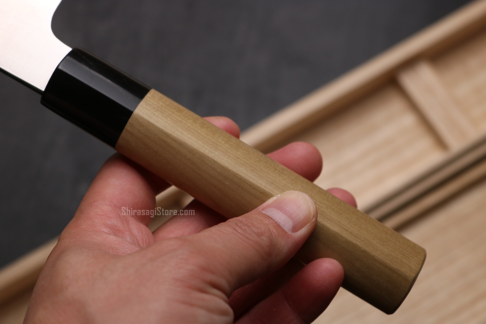 藤原良明作（加藤清志）牛刀 和包丁 青鋼 7寸 桐箱付 - shirasagistore.com