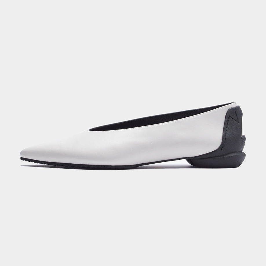 SHISEI MM POINTED U PUMPSレイン対応 ホワイト フラット SHISEI MM