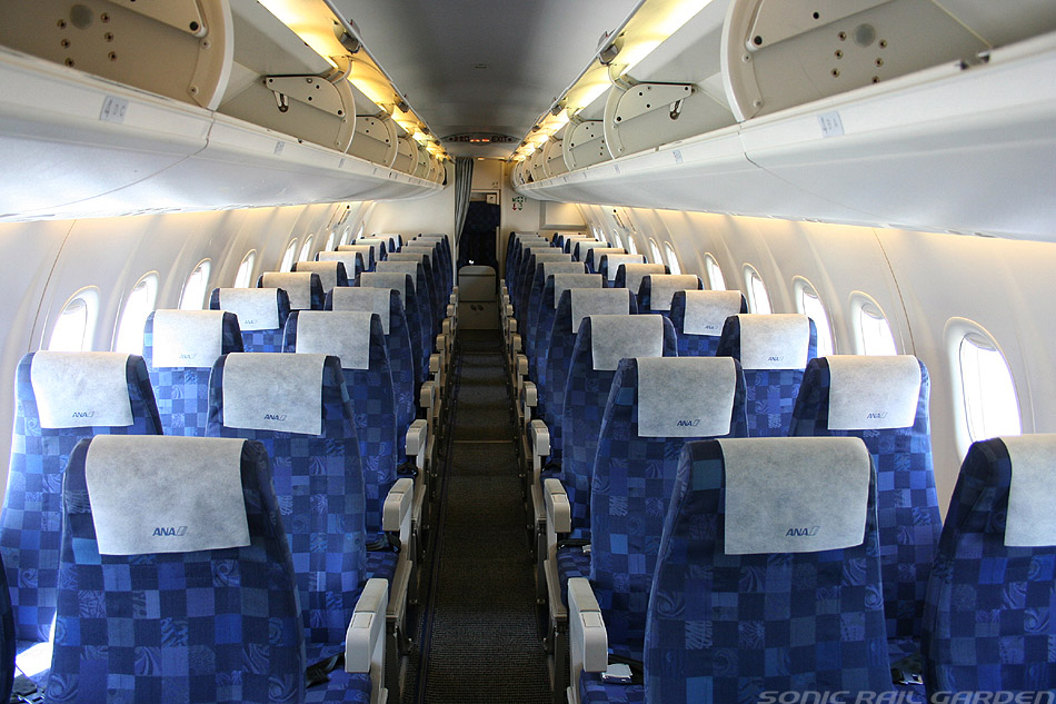 座席探訪 全日空（ANAウイングス）ボンバルディア DHC-8-Q300