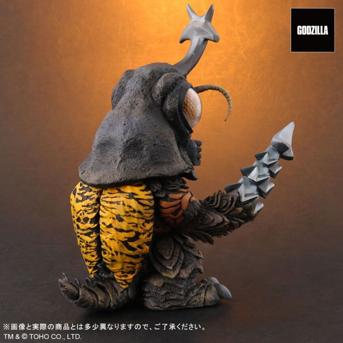 1973年公開の『ゴジラ対メガロ』登場な「メガロ」が［デフォリアル］に