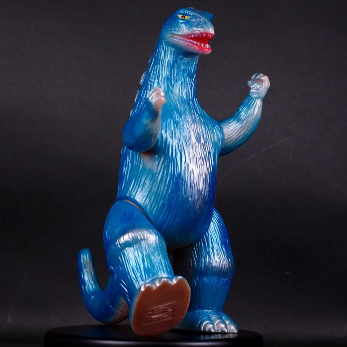 ギャラリー＆ショップ・墓場の画廊にブルマァクから怪獣王「ゴジラ